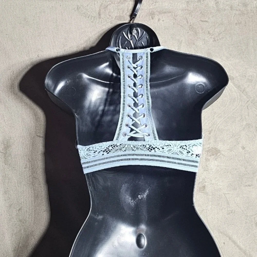 Victoria's‎ Secret Very Sexy Light Blue Lace Racerback Front Close Bra 32D